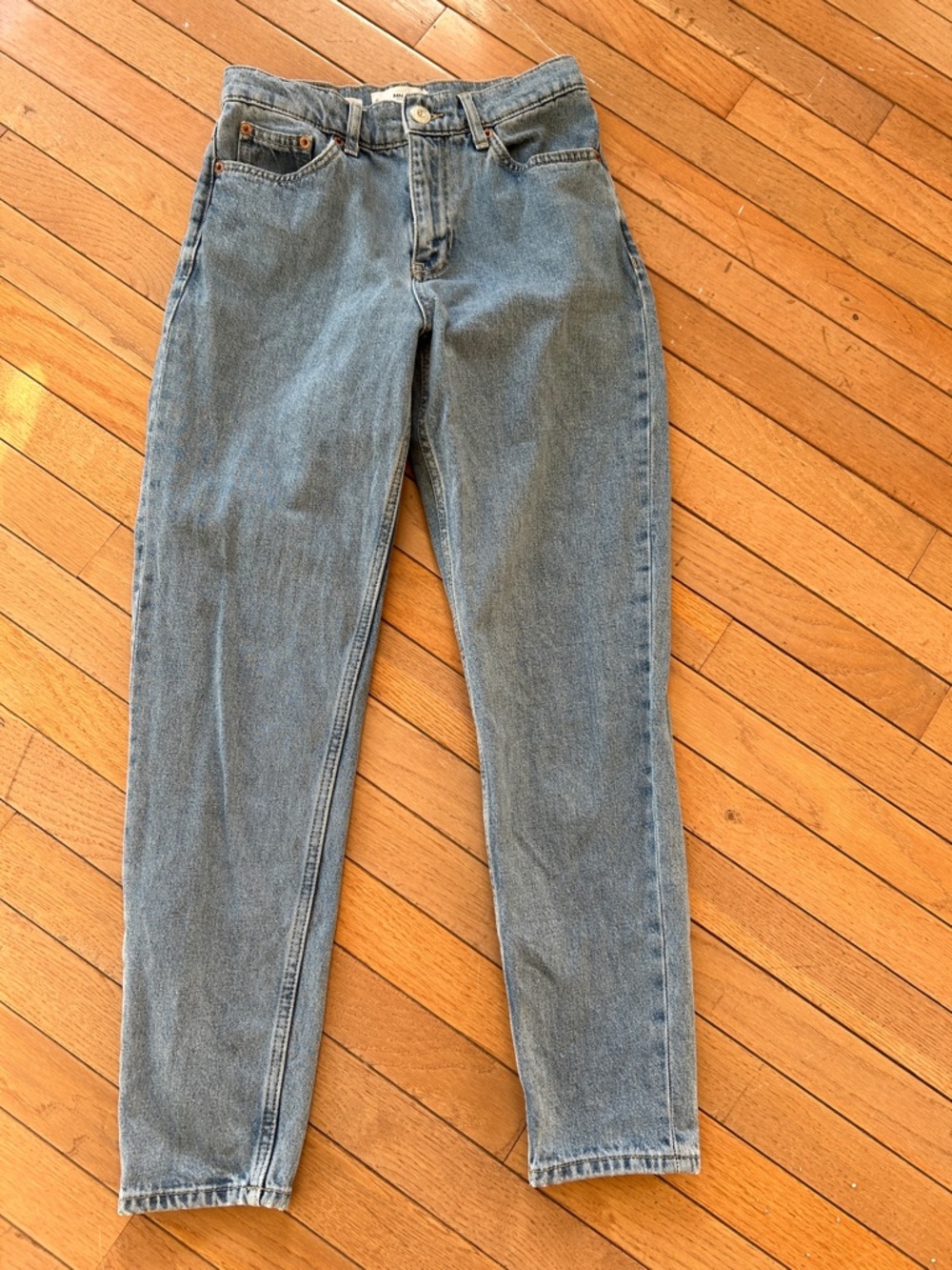 MNG Denim faded Mom Jeans